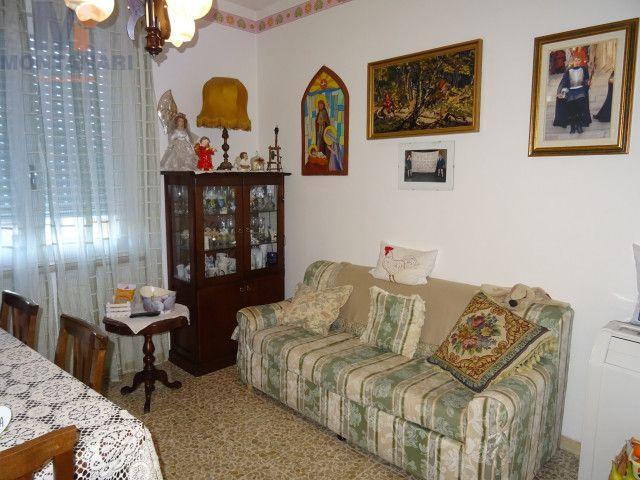 3-room flat in {3}, Via Subasio - Photo 1