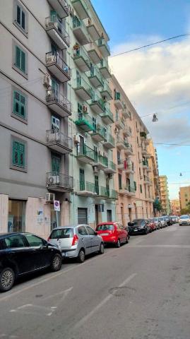 Trilocale in Via Nettuno 60, Taranto - Foto 1