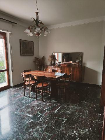 Vierfamilienhaus, Carrara - Foto 1