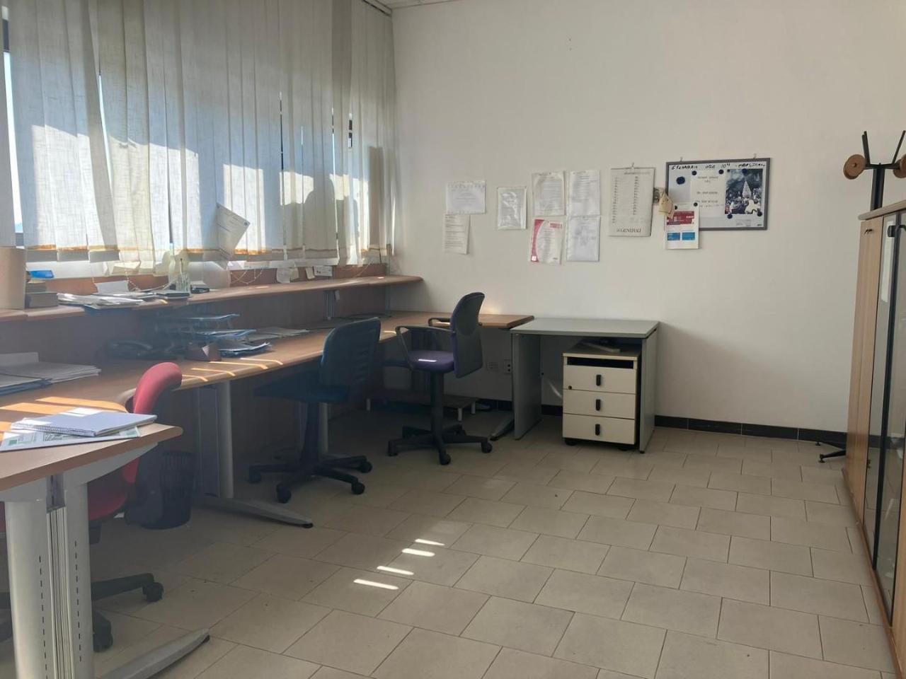 Ufficio in , Sarzana, {3} - Foto 1