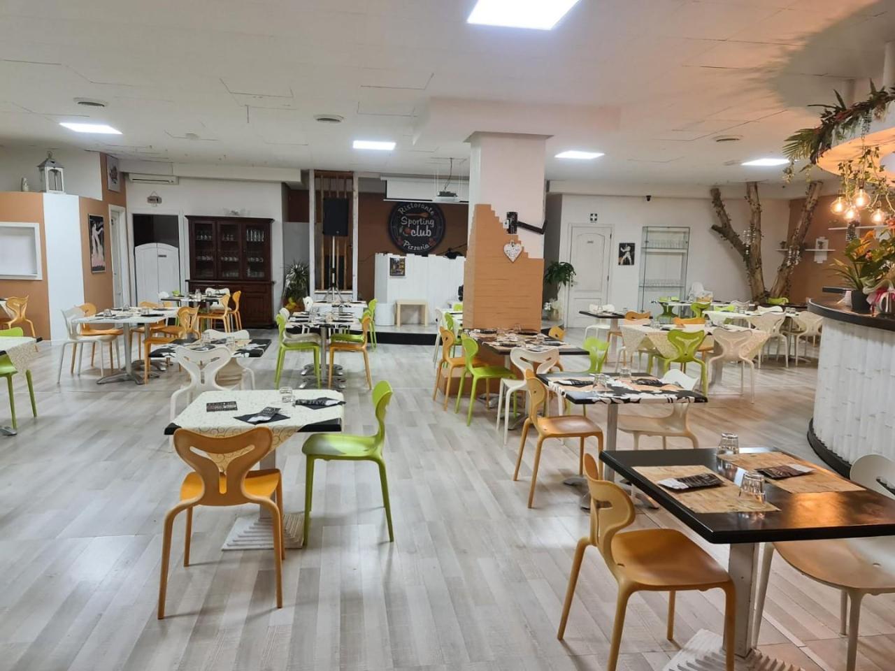 Ristorante in Amedeo Modigliani, Vicopisano, {3} - Foto 1