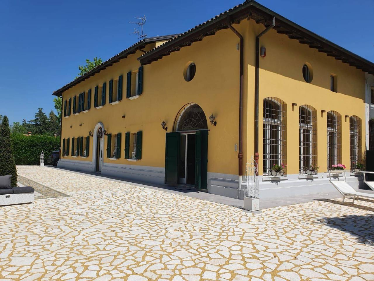 Villa in vendita a San Lazzaro Di Savena
