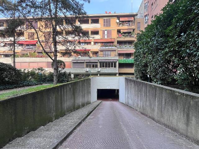 Boxen, Bologna - Foto 1