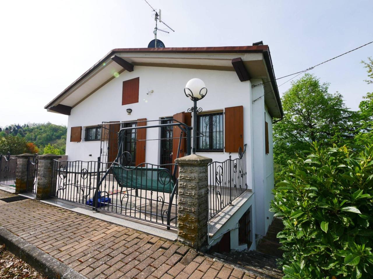 Villa in vendita a Serramazzoni