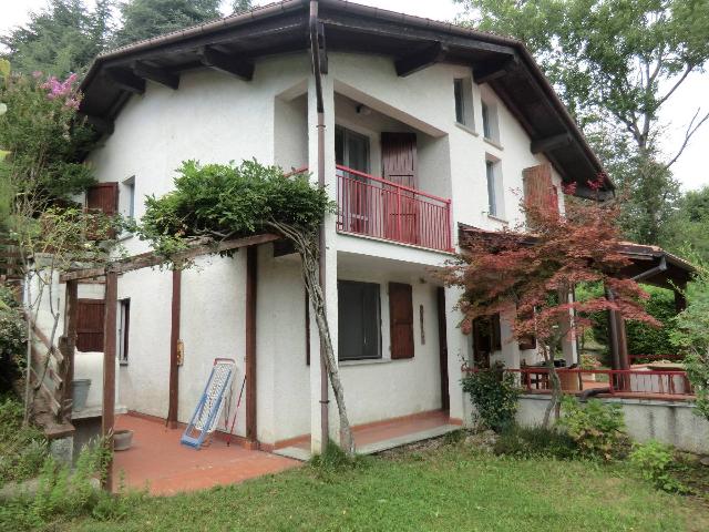 Villa in Strada Provinciale di Serramazzoni, Serramazzoni - Foto 1