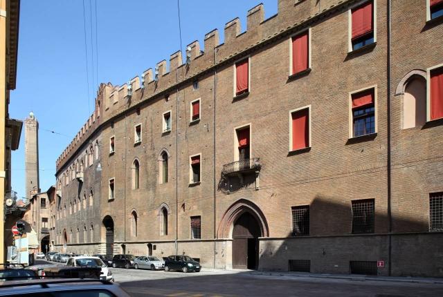 Gemeinschaftsbüro in Via Castiglione 8, Bologna - Foto 1