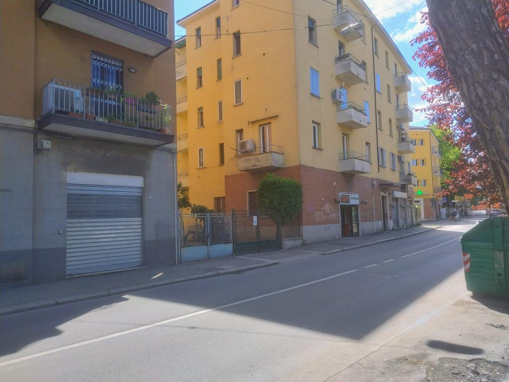 Negozio in , Bologna, {3} - Foto 1