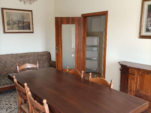 Apartament in {3}, Viale Antonio Gramsci - Photo 1