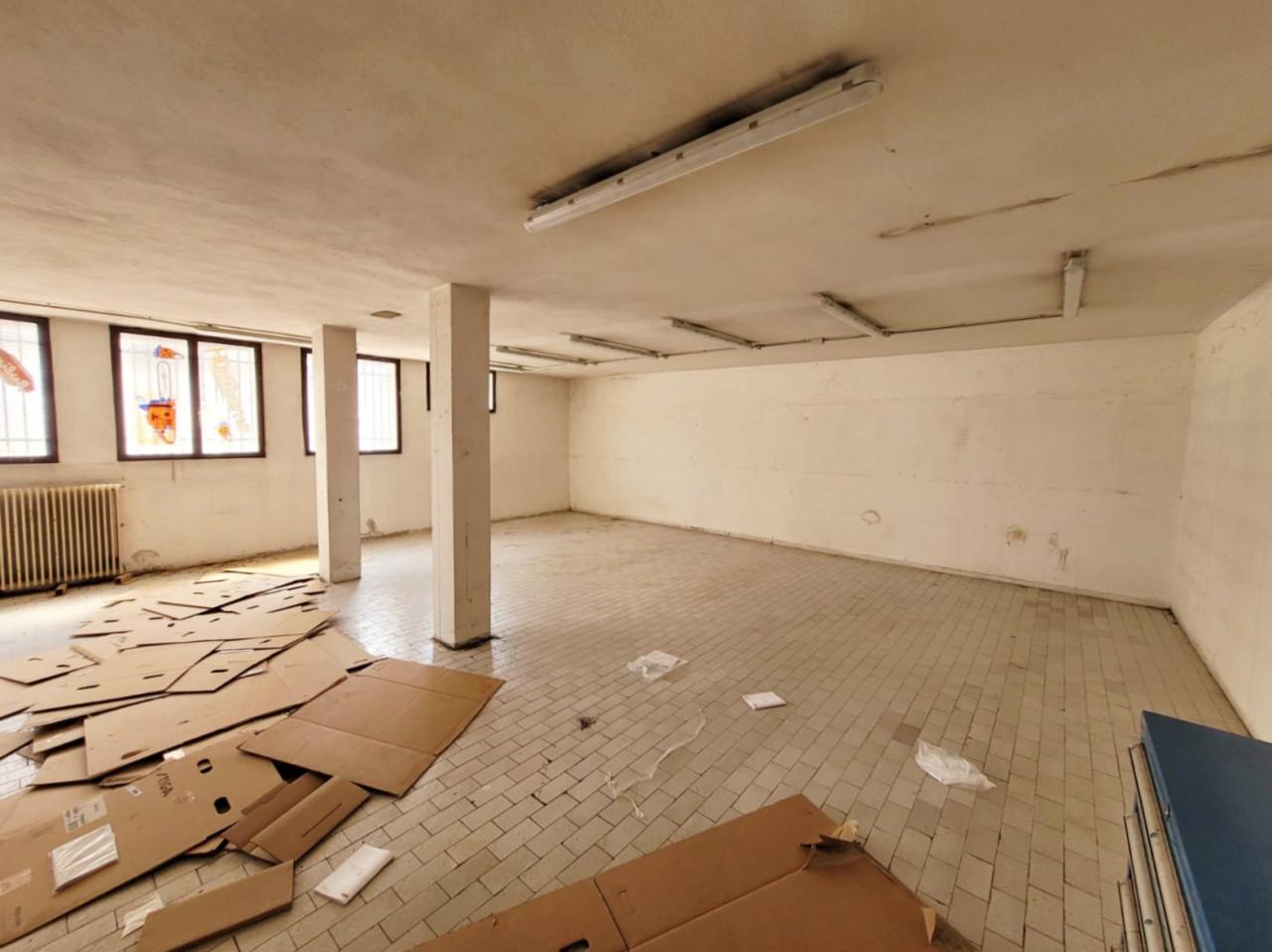 Magazzino in Via Montegrotto, Torreglia, {3} - Foto 2
