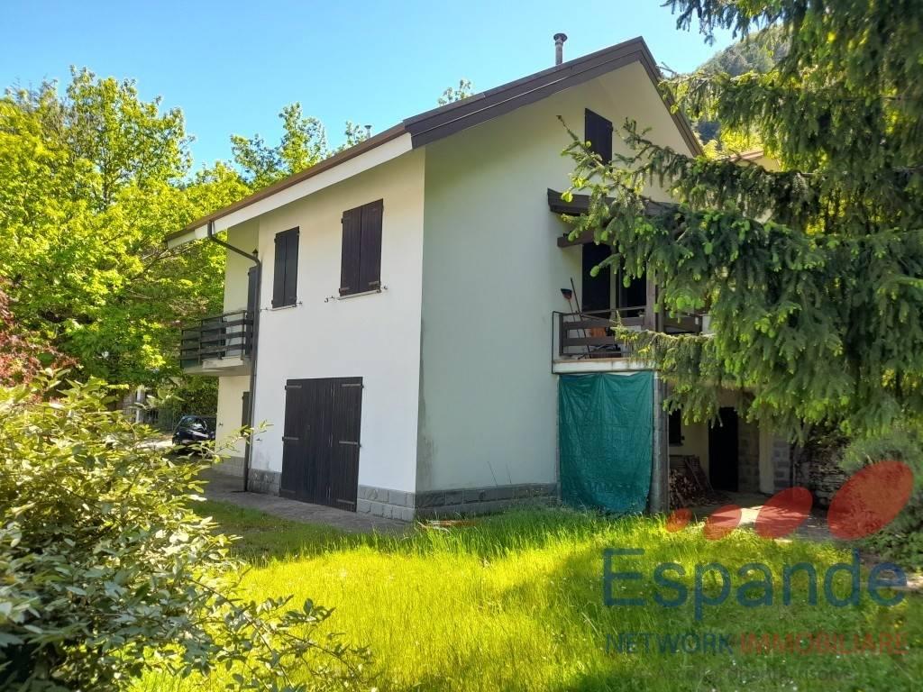 Casa indipendente in vendita a Lizzano In Belvedere
