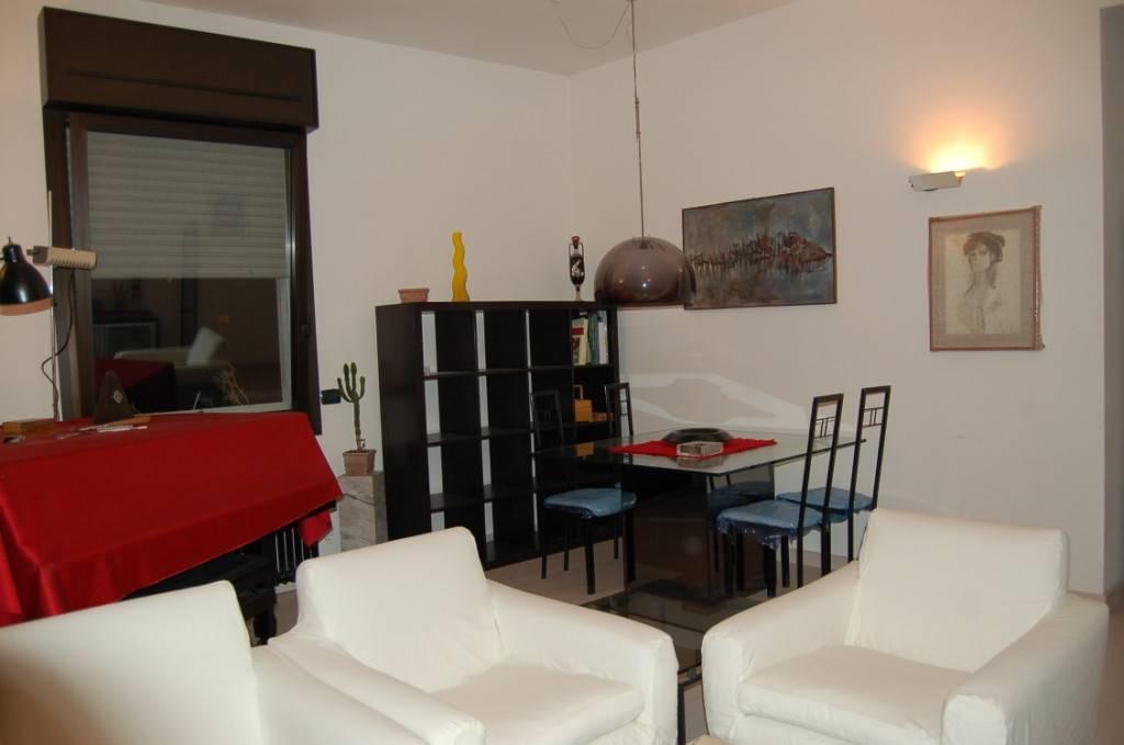 Appartamento in affitto a Modena