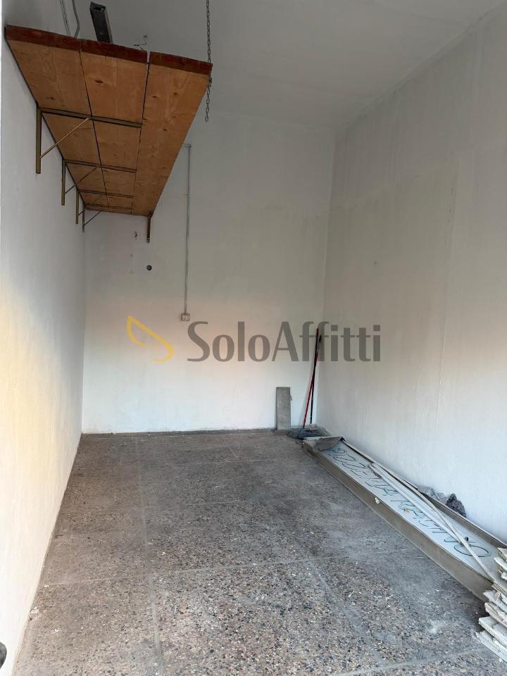Parcheggio chiuso in Viale P. Gobetti, Modena, {3} - Foto 1