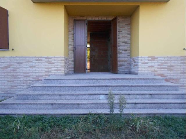 Mansion in Stradello Lenzini, Modena - Photo 1