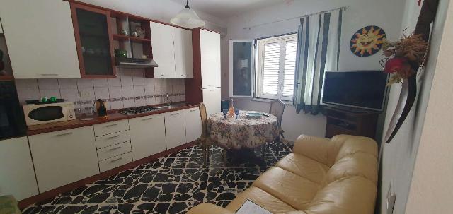 4-room flat in {3}, - Photo 1