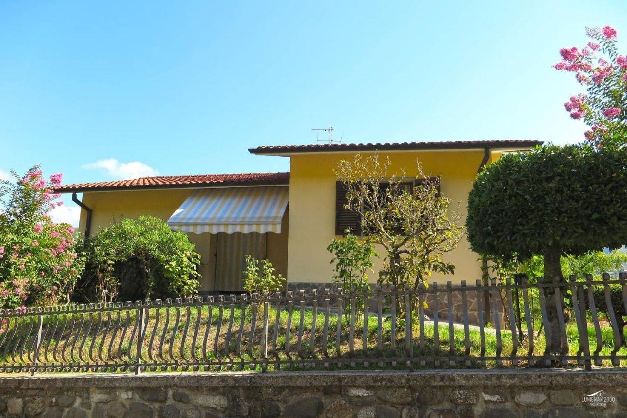 Villa in vendita a Casola In Lunigiana
