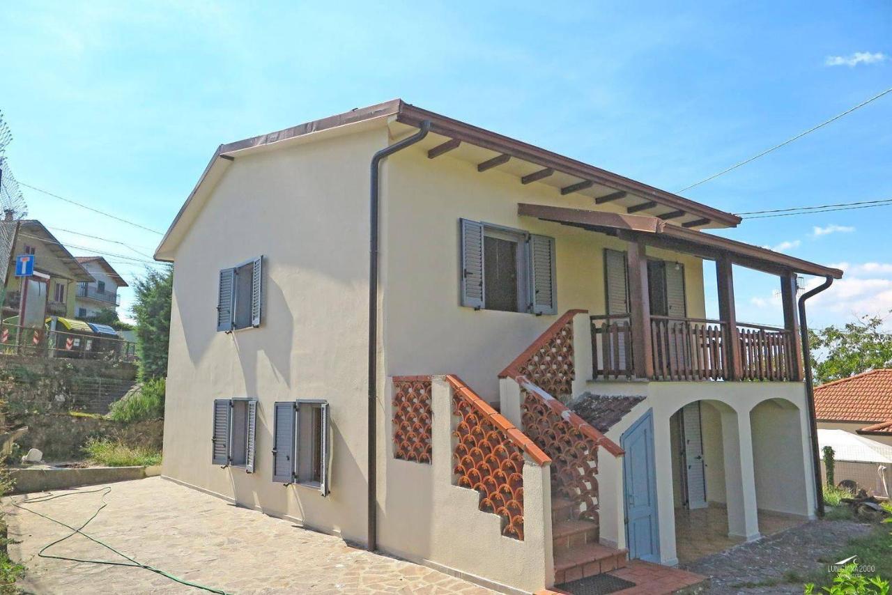 Villa in vendita a Minucciano