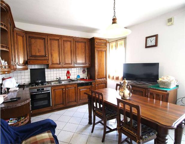 3-room flat in P.Za Carducci, 00, Rio Saliceto - Photo 1