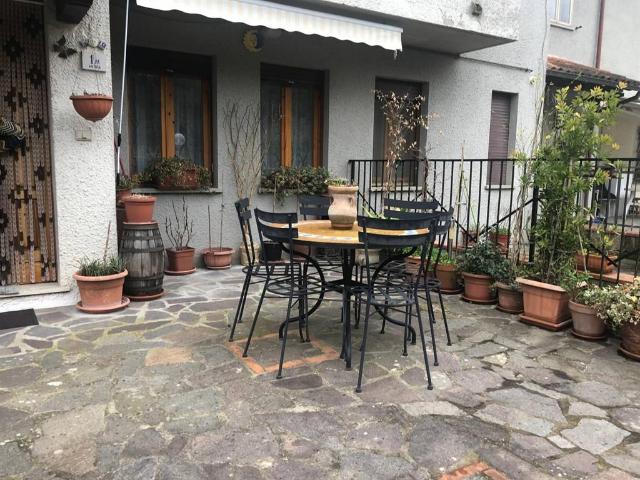 Terraced house, Arezzo - Photo 1