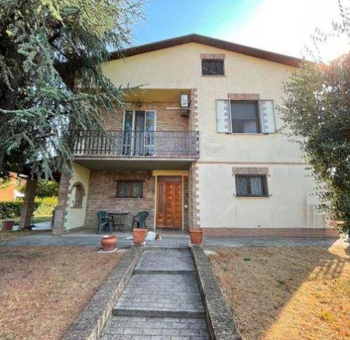 Villa in Via Sinistra Guerro 18 /a, Castelvetro di Modena - Foto 1