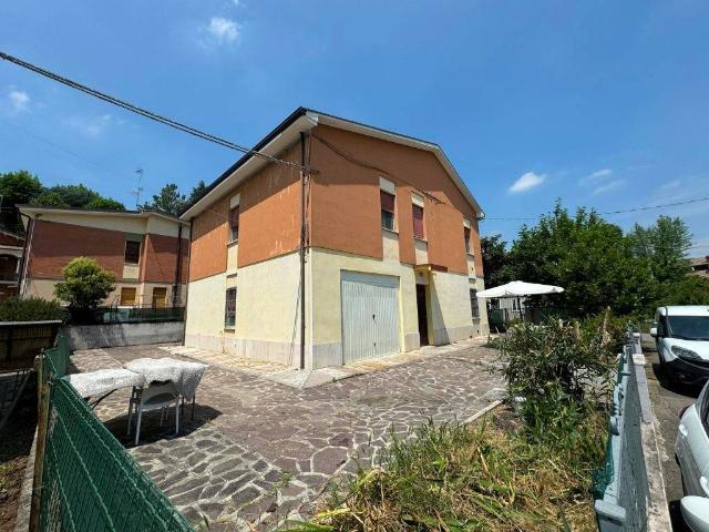 Villa in Via Sinistra Guerro 18/a, Castelvetro di Modena - Foto 1