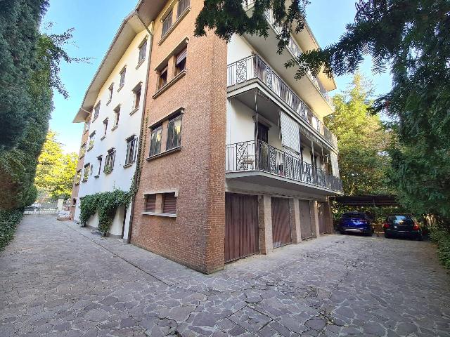 Wohnung in Viale Gaetano Moreali, Modena - Foto 1