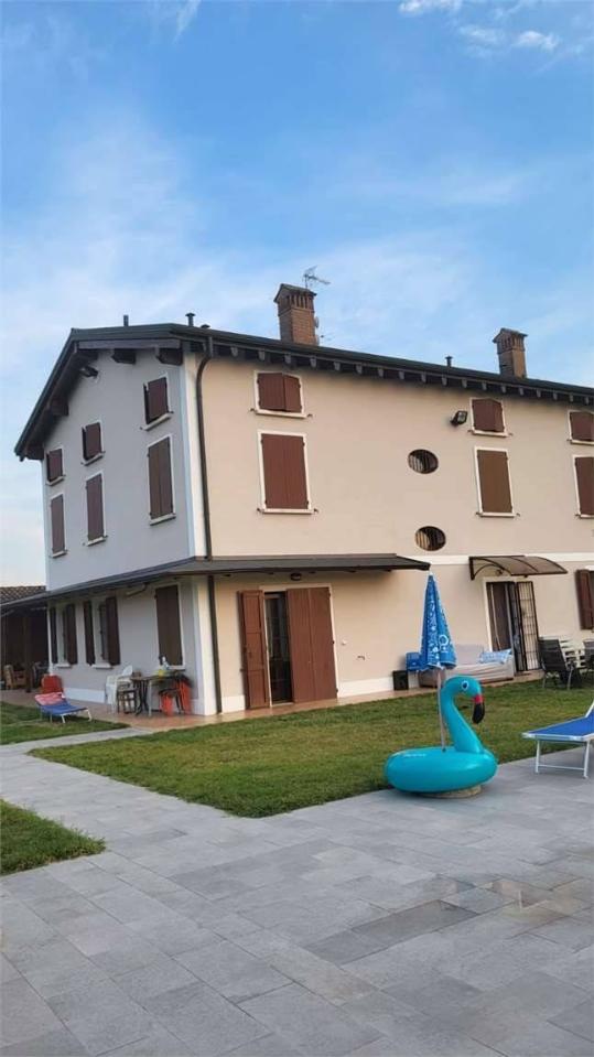Villa a schiera in vendita a Bomporto