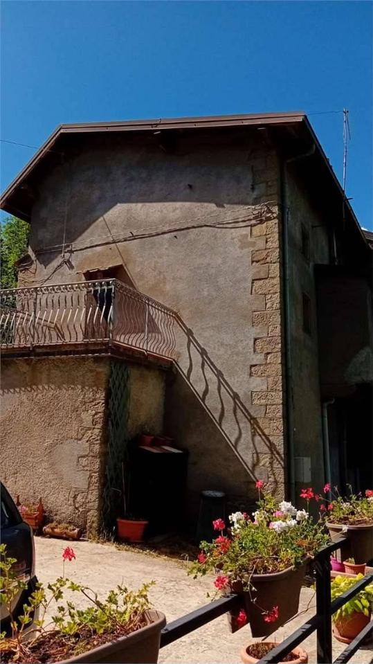 Casa indipendente in vendita a Pievepelago