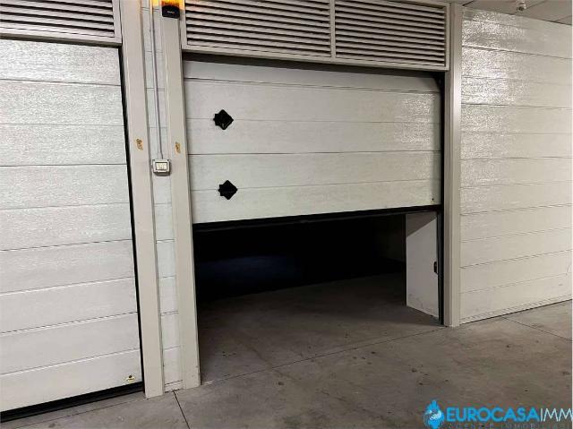 Garage or car box in {3}, Via III Febbraio - Photo 1