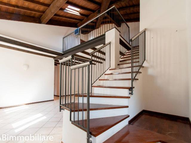 Penthouse in Via Luigi Zanasi, Castelfranco Emilia - Photo 1