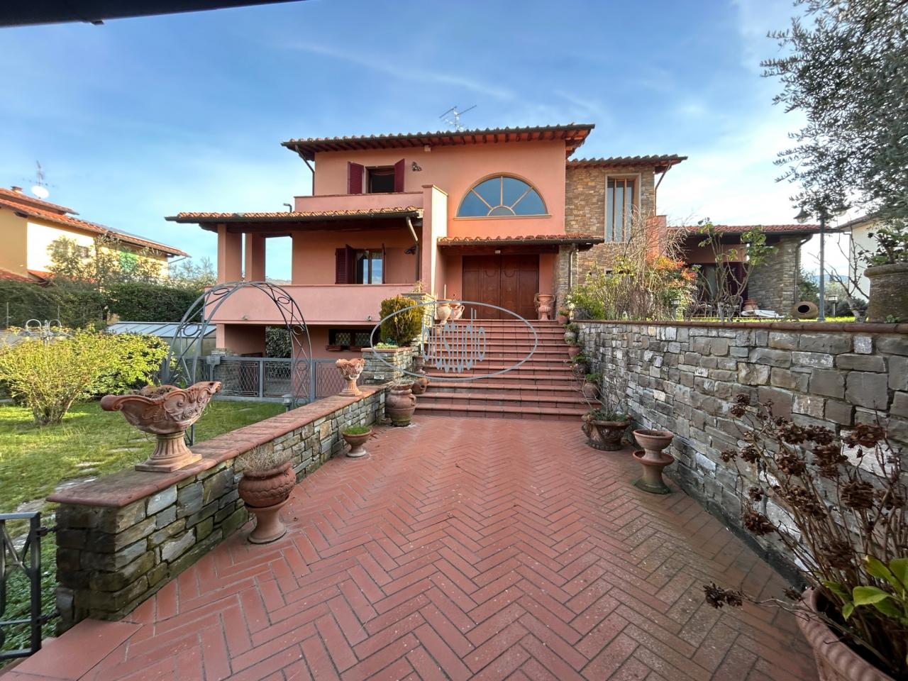 Villa in vendita a Castelfranco Piandiscò