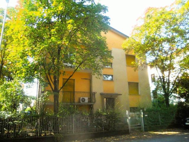 Villa in Via Vittorio Alfieri 19, Reggio nell'Emilia - Foto 1