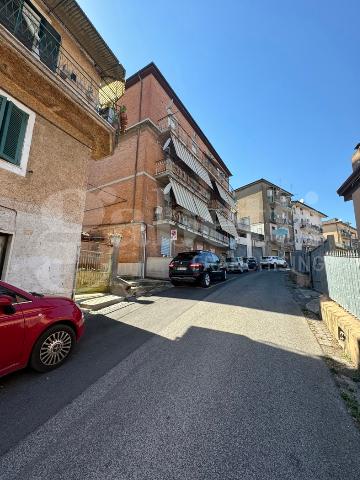 3-room flat in Via Gioacchino Rossini 8, Colleferro - Photo 1