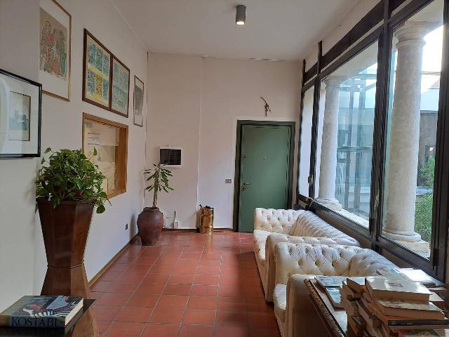 Shared office in {3}, Via Guido da Castello - Photo 1