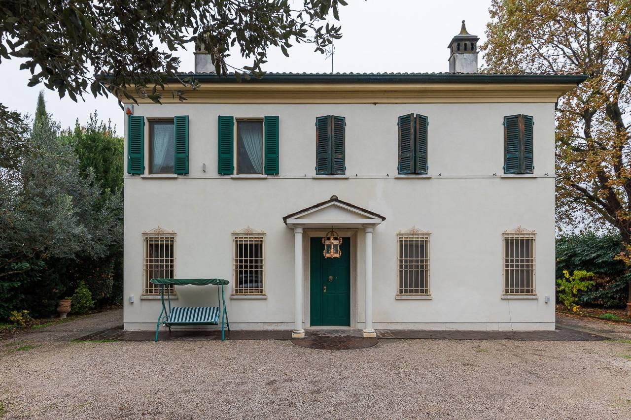 Villa unifamiliare in vendita a Bagnacavallo