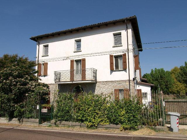 Villa in Via Stiore 17, Valsamoggia - Foto 1