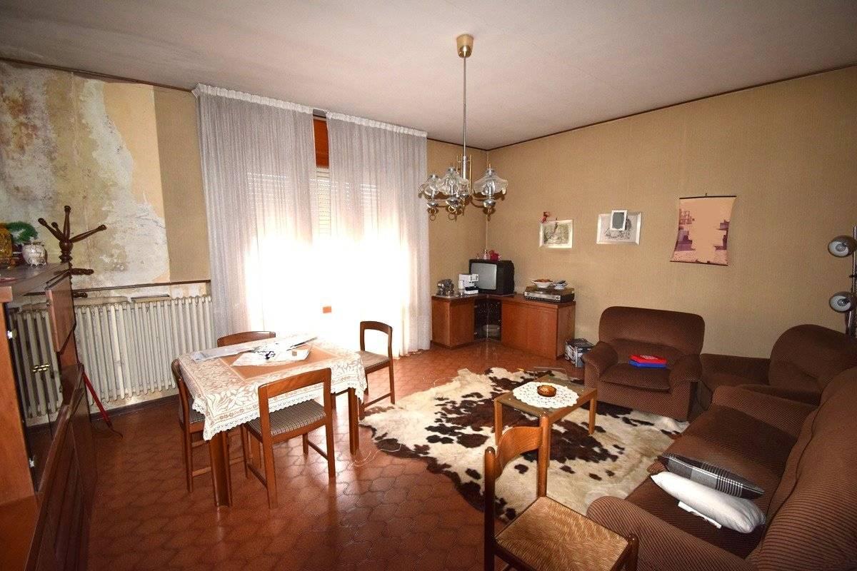 Appartamento in vendita a Russi