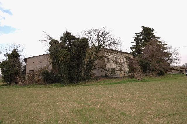 Country house or cottage in Via Crociaro, Faenza - Photo 1