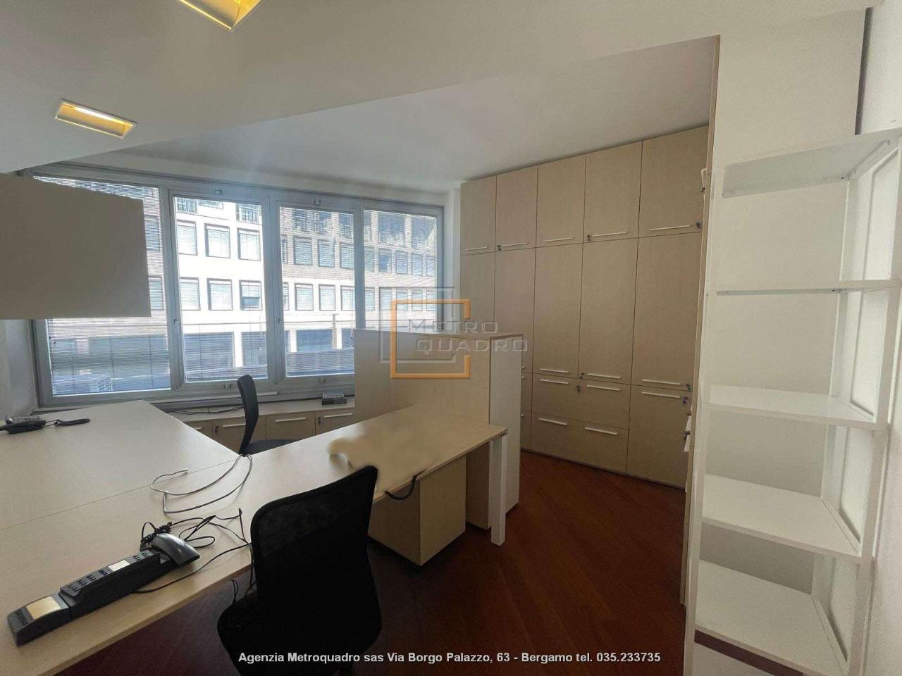 Ufficio in , Bergamo, {3} - Foto 2