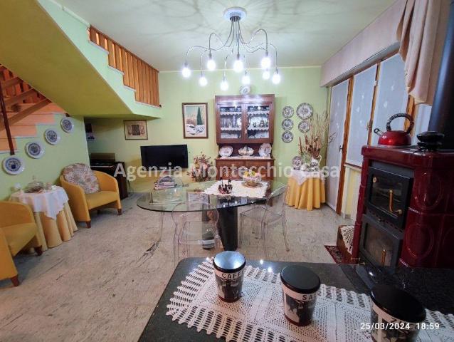 Apartament in Via Pietro Nenni, Montecalvo in Foglia - Photo 1