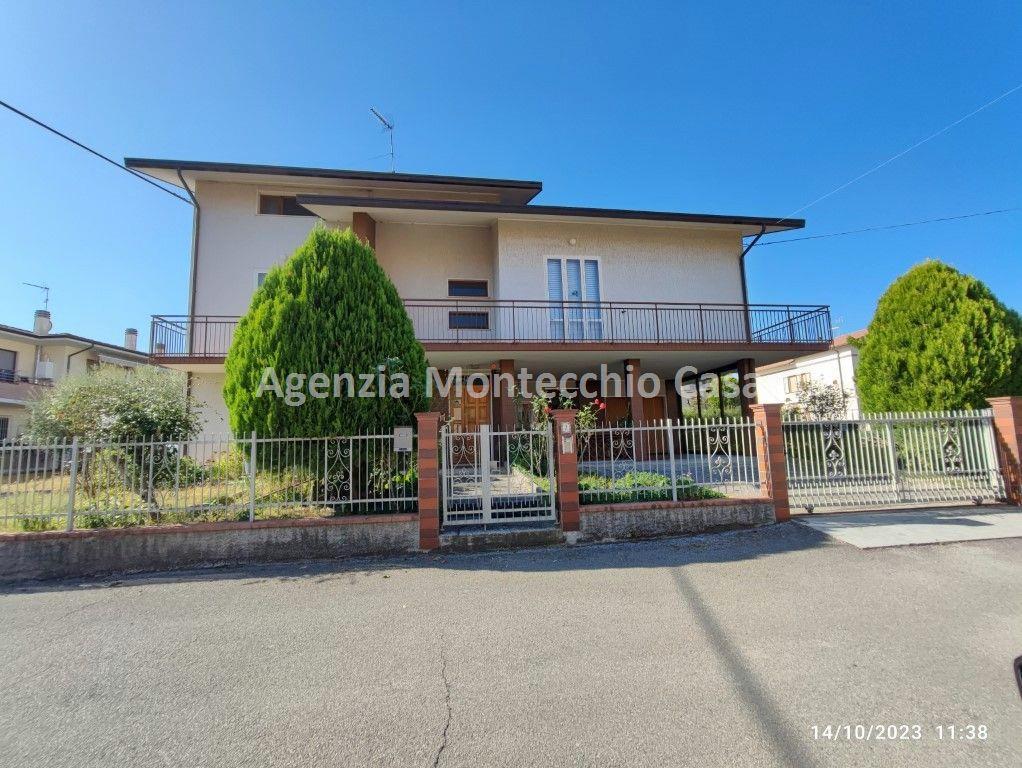 Villa bifamiliare in vendita a Tavullia
