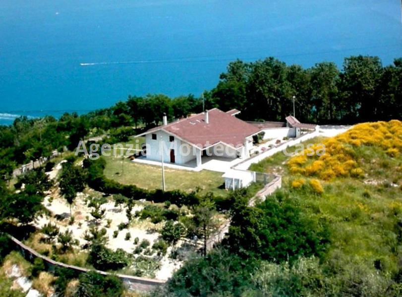 Villa in vendita a Gabicce Mare