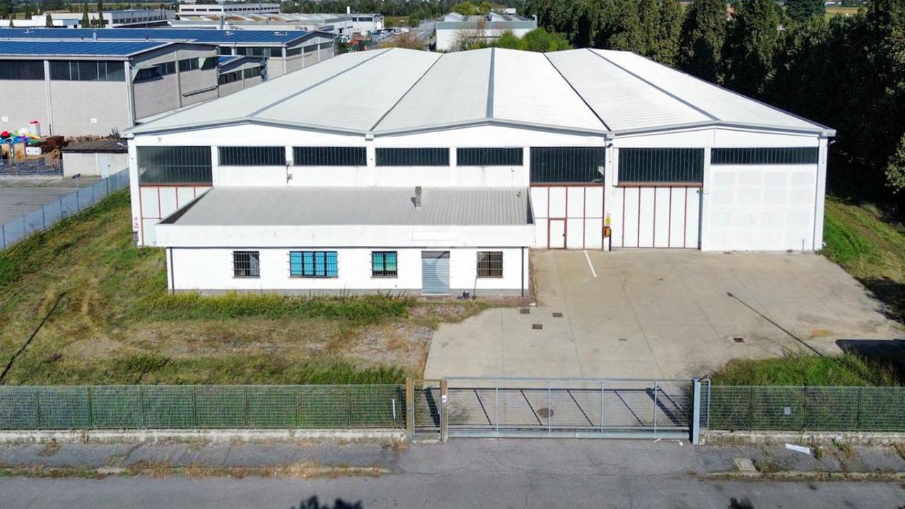Capannone in Via delle Industrie 3, Somaglia, {3} - Foto 1