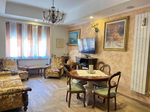 4-room flat in Viale Pio XII 101, Palestrina - Photo 1