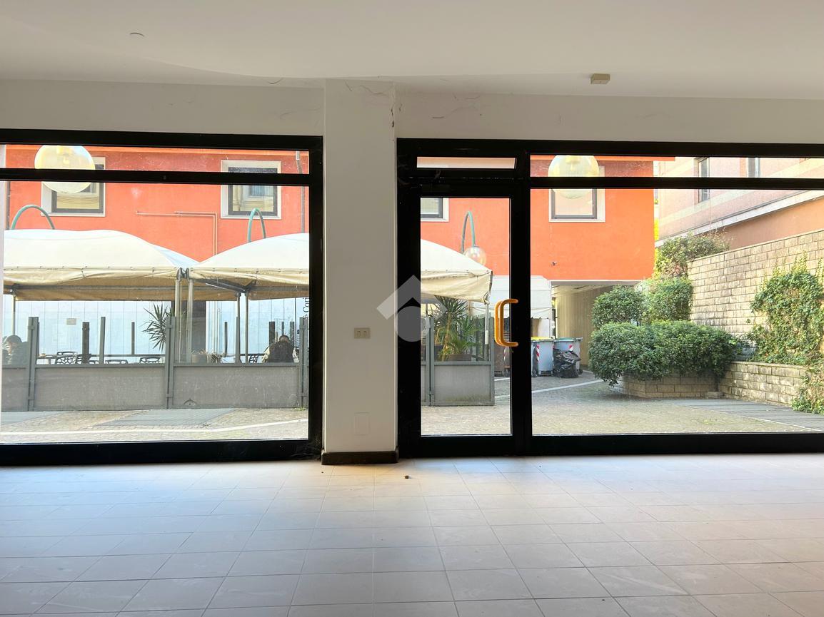 Negozio in Via Roma 47, Udine, {3} - Foto 2