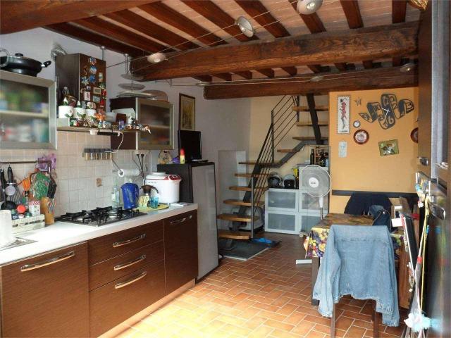 Vierzimmerwohnung in Via Rio Magno, Buti - Foto 1