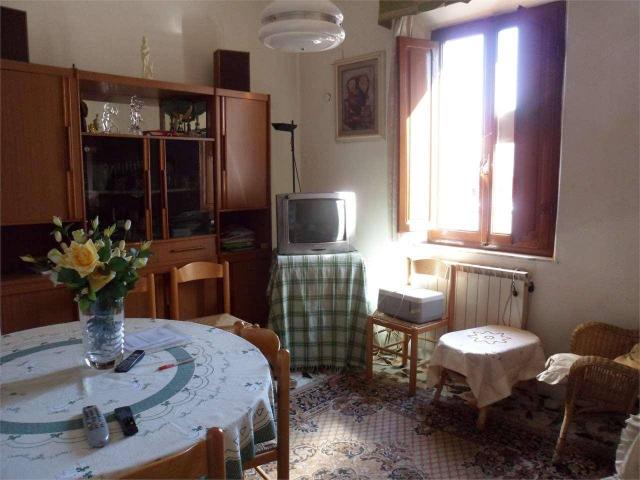 3-room flat in Borgo del Pozzo, Bientina - Photo 1