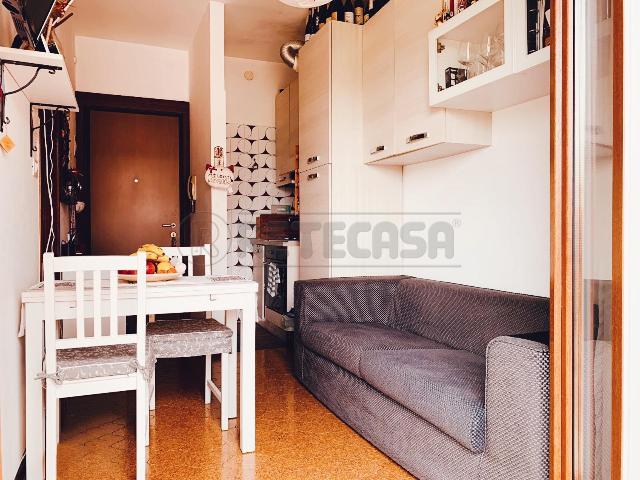 3-room flat in Via Riccardo Gigante 4, Padova - Photo 1