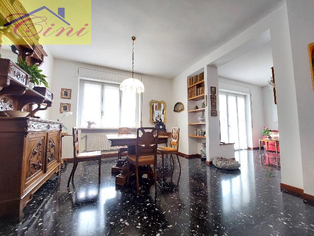 Apartament in Via Milazzo, Lecco - Photo 1