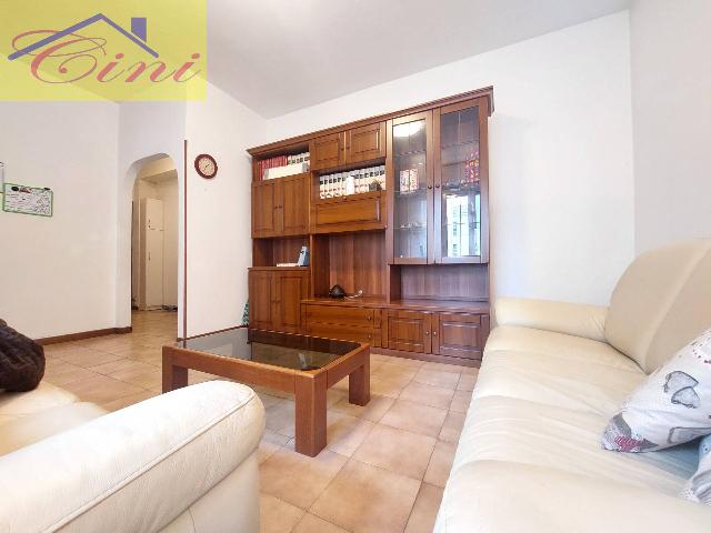 3-room flat in Via Belfiore, Lecco - Photo 1