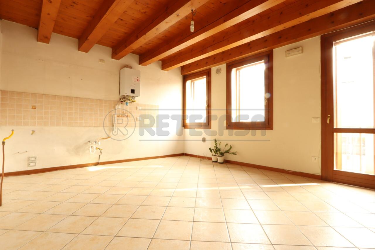 appartamento in affitto a Vicenza in zona Anconetta